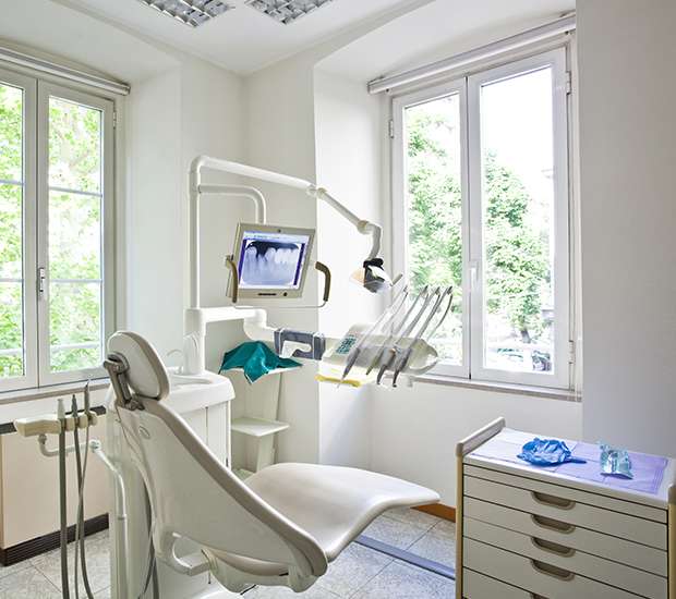 About Us | South Florida Dentistry - Dentist Miami, FL 33144 | (305) 203-4097